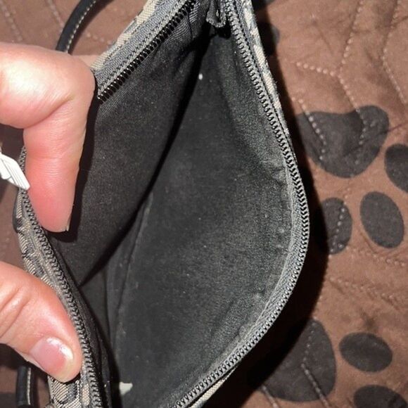 Coach Signature Small Wristlet - Picture 4 of 8